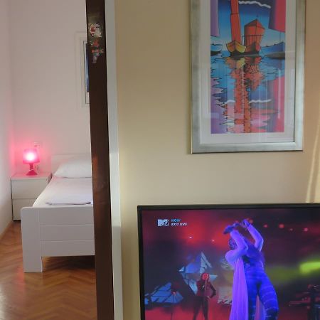 Apartments Istarska Street (Adults Only) スプリト エクステリア 写真