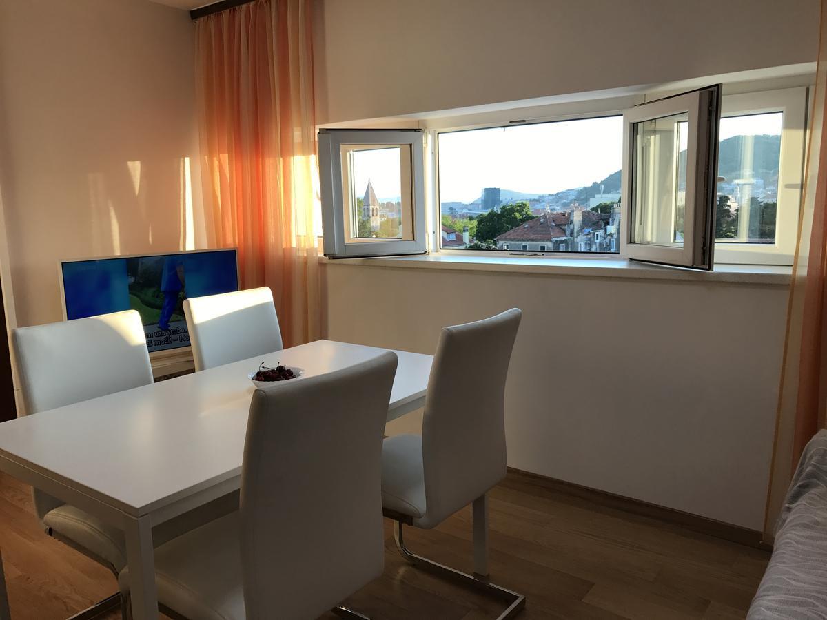 Apartments Istarska Street (Adults Only) スプリト エクステリア 写真