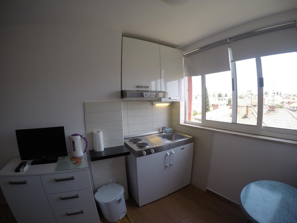 Apartments Istarska Street (Adults Only) スプリト エクステリア 写真
