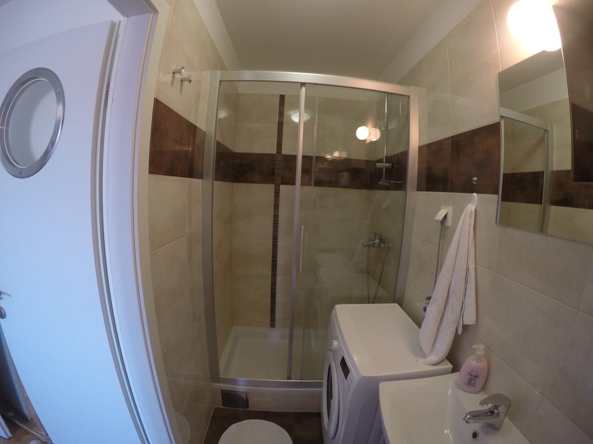 Apartments Istarska Street (Adults Only) スプリト エクステリア 写真